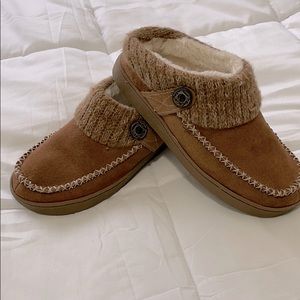 Earth Spirit | Shoes | Earth Spirit Cloud Ease Slippers | Poshmark